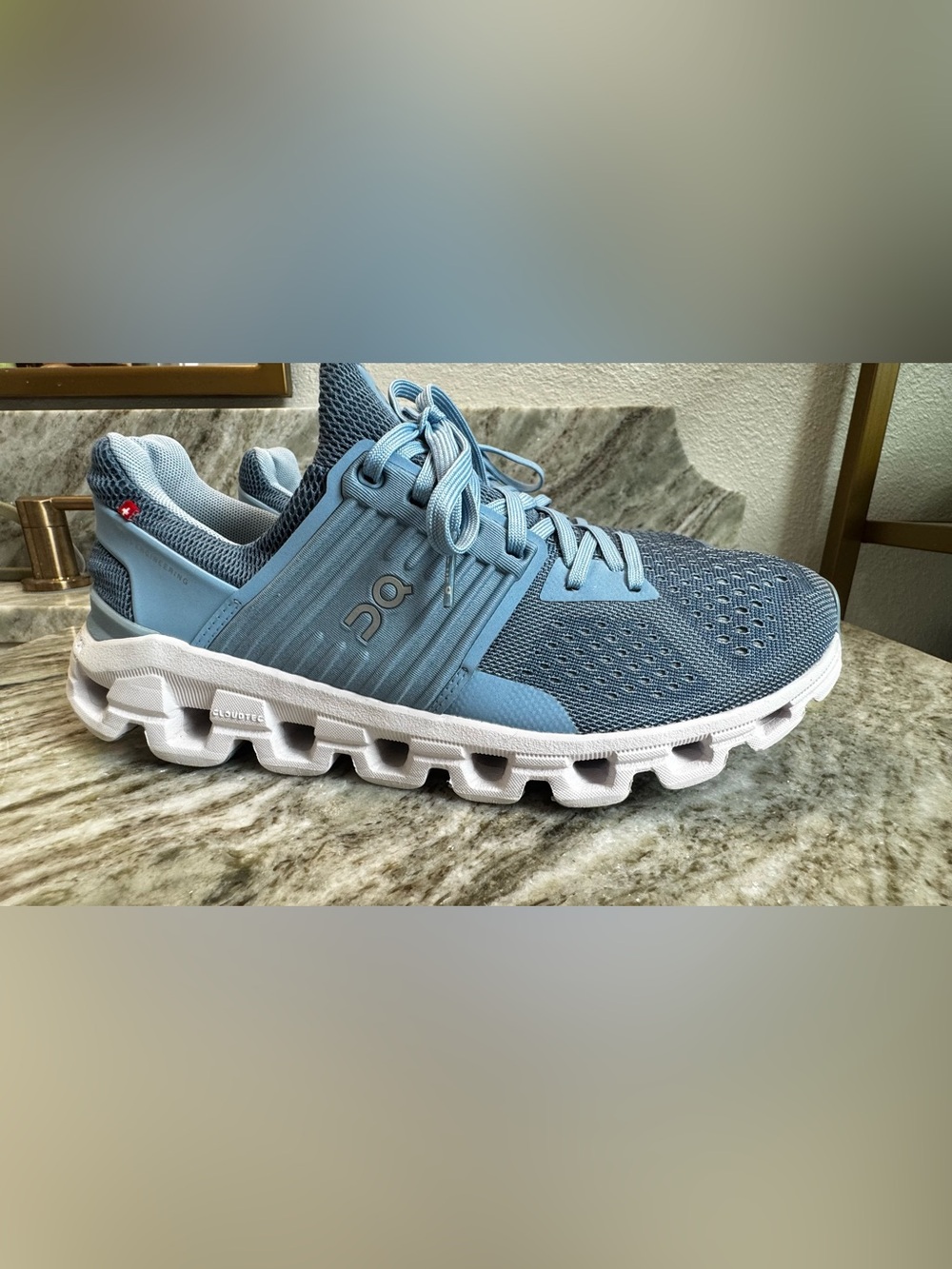 On Cloud Running Cloudswift Helion Blue Sneakers Size 8